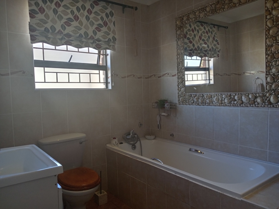 4 Bedroom Property for Sale in Saldanha Western Cape